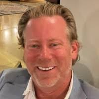 Tim Houchins's Instagram, Twitter & Facebook