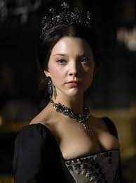 Los tudor tudor era tudor series tv series enrique viii the tudors tv show adele tudor dress medieval dress. Natalie Dormer As Anne Boleyn In The Tudors Tv Series 2010 Natalie Dormer Anne Boleyn Natalie Dormer Tudors