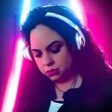 Stream Melissa Miranda music