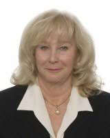 Kay Erb's Instagram, Twitter & Facebook