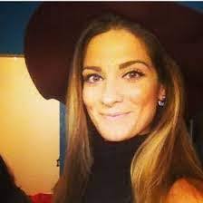 Lenore Cobb's Instagram, Twitter & Facebook