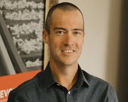 Andrew Newburn's Instagram, Twitter & Facebook