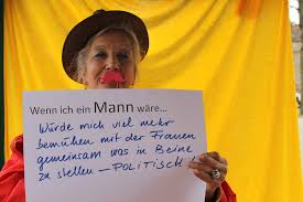 November 1918 wurde das wahlrecht für männer und frauen über 20 jahren verkündet und die vorkriegsforderungen der frauenbewegung. Politische Aktivitaten Frauen Helfen Frauen E V