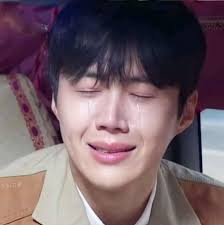 Random pictures of Korean men crying because I rejected them 👇🏻😂