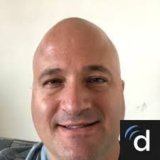 Robert Loya's Instagram, Twitter & Facebook