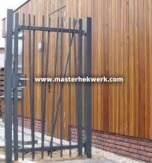 Moderne Mykadoo Draaihek Masterhekwerk Com Hekwerk Trapleuning Poort