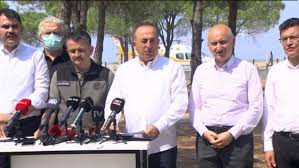 Mevlüt çavuşoğlu, 19 eylül 1993 tarihinde hülya çavuşoğlu ile evlendi. G3q 291citxaom