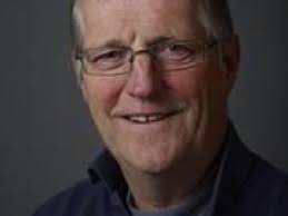 Conservative seabirds in a squeeze