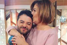 Nós, brancos, não sabemos nada, começou por dizer o filho de júlia pinheiro. Rui Maria Pego Responde A Critica Nao Ha Necessidade De Envergonhares A Tua Familia
