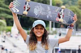 Rayssa leal, a fadinha, é medalhista mais jovem em 85 anos de olimpíadas; 2obtw4nnjz 68m