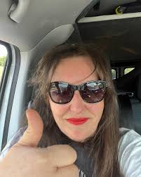 On way to play @DeerShed with @witheredhand !!! It's a belter of a hot  day!!! Whose coming? Hugs are free