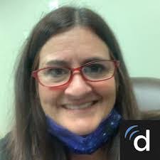 Ashley Huitt's Instagram, Twitter & Facebook