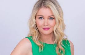 Mia è stata la mia scelta più difficile, ma anche la più bella. È il mio  miracolo.» Così Angela Melillo ha raccontato in televisione il legame  profondo con sua figlia, nata in