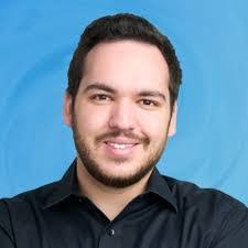 Tracy Weiner's Instagram, Twitter & Facebook