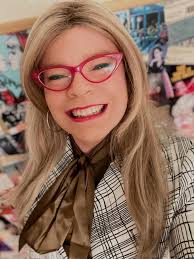 Going fully 80's with this outfit today for work