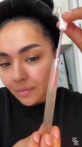 El extracto obtenido de el romero (Salvia rosmarinus) y la linaza (Linum  usitatissimum), es una forma natural y efectiva de acelerar el crecimiento  de las pestañas, debido a su alto contenido en ...