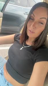 Tamara Curran's Instagram, Twitter & Facebook