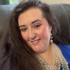 Debbie Ramey's Instagram, Twitter & Facebook