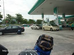 Berapa kereta berhenti di juru rnr. Balik Perlis Mizal S Channel Blog