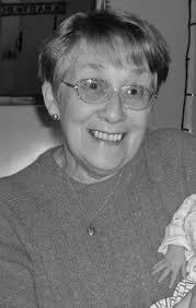 Can anyone take the baby hand off this pic pls?