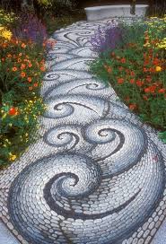 Not Much Info Given On Original Site Mosaic Garden Mosaic Stone Pebble Mosaic