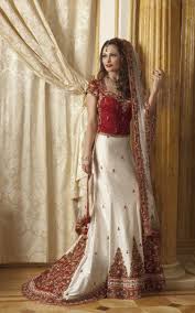 For this wedding bride needs special wedding dresses. Indian Bridal Dress Red White Beauty White Indian Wedding Dress Latest Bridal Dresses Asian Bridal Wear