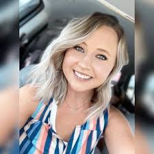 Kayla Womble's Instagram, Twitter & Facebook