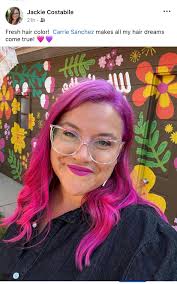 Sevenhairstudio/Carrie Sanchez