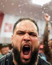 Dave Tindal's Instagram, Twitter & Facebook