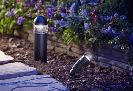 The wire/ends are not buried, just under mulch. 32 Awesome Landscape Lighting Ideas Simple Guide For Outdoor Lighting
