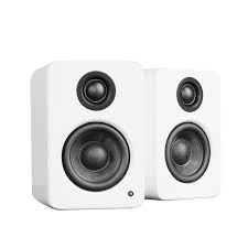 Kanto Yu2 Powered Bookshelf Speakers Matte White Yu2mw Desktop Speakers Speaker Bookshelf Speakers