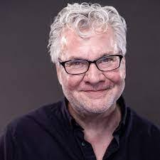 Sharon Vanbibber's Instagram, Twitter & Facebook