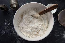 If You Can T Get Hold Of Self Raising Flour You Can Make It With Plain Flour And Baking Powder Bread Flour Plain Flour Baking Soda Replacement