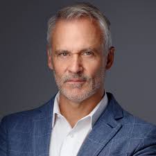 Dan Davidson Fan Page