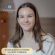 Today, 8th-grader Mason Hu delivered an introspective sermon, reminding us  of the power of gratitude. He shared how appreciating life's small joys  including the sky has shaped his perspective and strengthened his