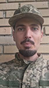 ПЛЮШЕВИЙ ВЕДМЕДИК Доки кровожерливі шахеди рвали в клоччя тиш нічну ...