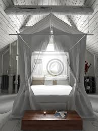Himmelbett veranda, dahlhaus, massive buche in verschiedenen farben & größen unser himmelbett veranda präsentiert sich durch die verspielte und doch souveräne bauweise ausgezeichnet in ihrem schlafzimmer. Rustikales Schlafzimmer Mit Begehbarem Himmelbett Foto Realistische Fototapete Fototapeten Innenraume Mobliert Kaminsims Myloview De