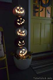 42 Last Minute Cheap Diy Halloween Decorations You Can Easily Make Easy Diy Halloween Decorations Diy Halloween Decorations Outdoor Halloween