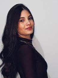 Reel by Vanessa Simões (@vanessasimoes.saude.estetica) · May 18, 2025