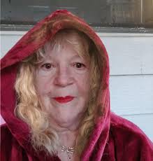 We watch love is blind wanting to convince ourselves that it is, KNOWING  Thst it isn't! Ladies, I love yall but….. it's looking like many of yall  can't handle rejection the same