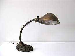 To 10 Old Desk Lamps For Bedrooms And Studyrooms Warisan Lighting Industrial Desk Lamp Vintage Industrial Desk Desk Lamp Design
