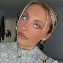 Erin Riddle (riddlee)