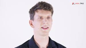 Odpowiedzi Adrian Roman