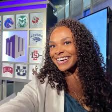 Karlie Drew (@KarliePDrew)