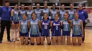 Filenin sultanları'nın olimpiyat biletini alan maçlarını anlatan kadın spiker başak koç milli takım kadar konuşulan bir isim oldu. Filenin Sultanlari Dogusspor U Yendi Lider Gazete Antalya Haber Ve Antalya Spor Son Dakika Haberleri