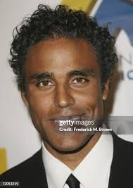 29 Photos & High Res Pictures