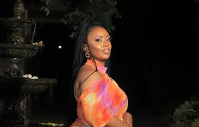 Vuyokazi Nciweni's husband caught in popular influencer's DMs | Bona  Magazine