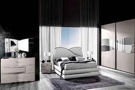 I legni con il basti pensare al gréige di giorgio armani (un mix tra grigio e beige, ossia un grigio caldo). Camere Da Letto Moderne Mobili Sparaco