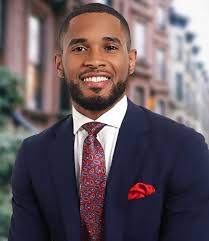 James Whitmire's Instagram, Twitter & Facebook