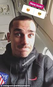 Oleh nana mela ml februari 21, 2020 posting komentar. Antoine Griezmann Dons New Buzz Cut After Shaving Hair Daily Mail Online